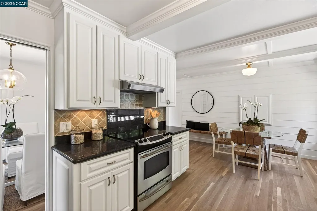 229 Manzanita Drive Orinda CA 94563
