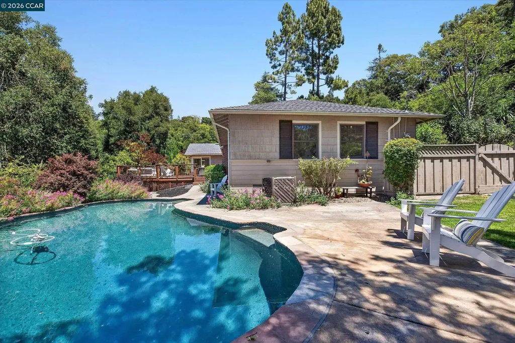 229 Manzanita Drive Orinda CA 94563