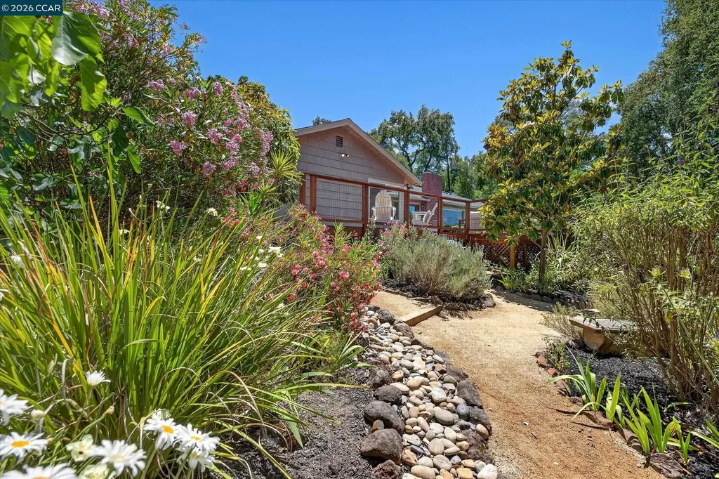 229 Manzanita Drive Orinda CA 94563