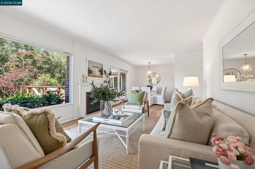 229 Manzanita Drive Orinda CA 94563