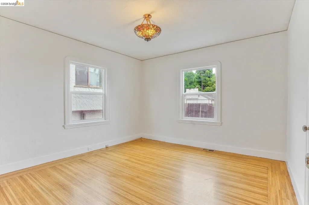 2920 76th Avenue Oakland CA 94605