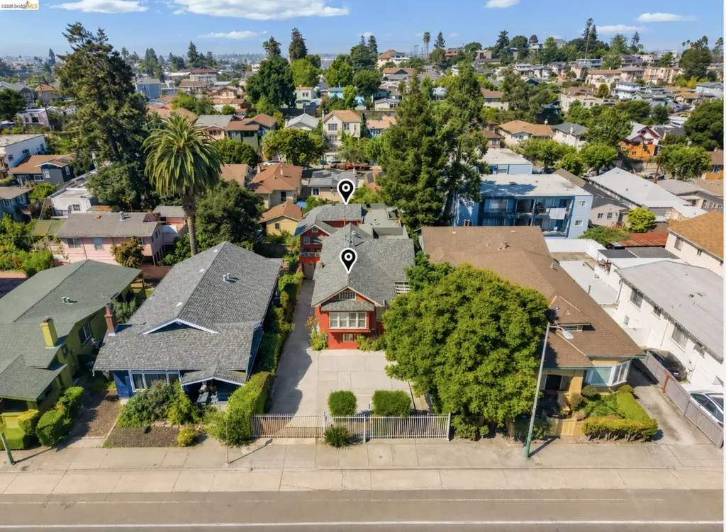 1251 Macarthur Boulevard Oakland CA 94610