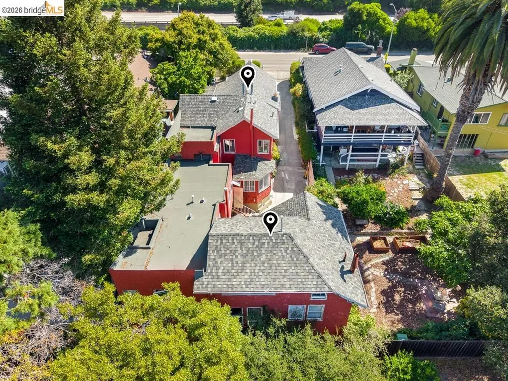 1251 Macarthur Boulevard Oakland CA 94610