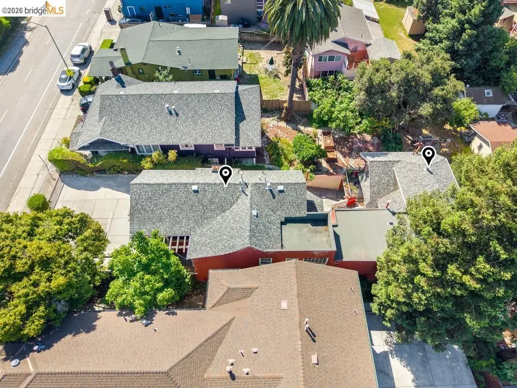 1251 Macarthur Boulevard Oakland CA 94610