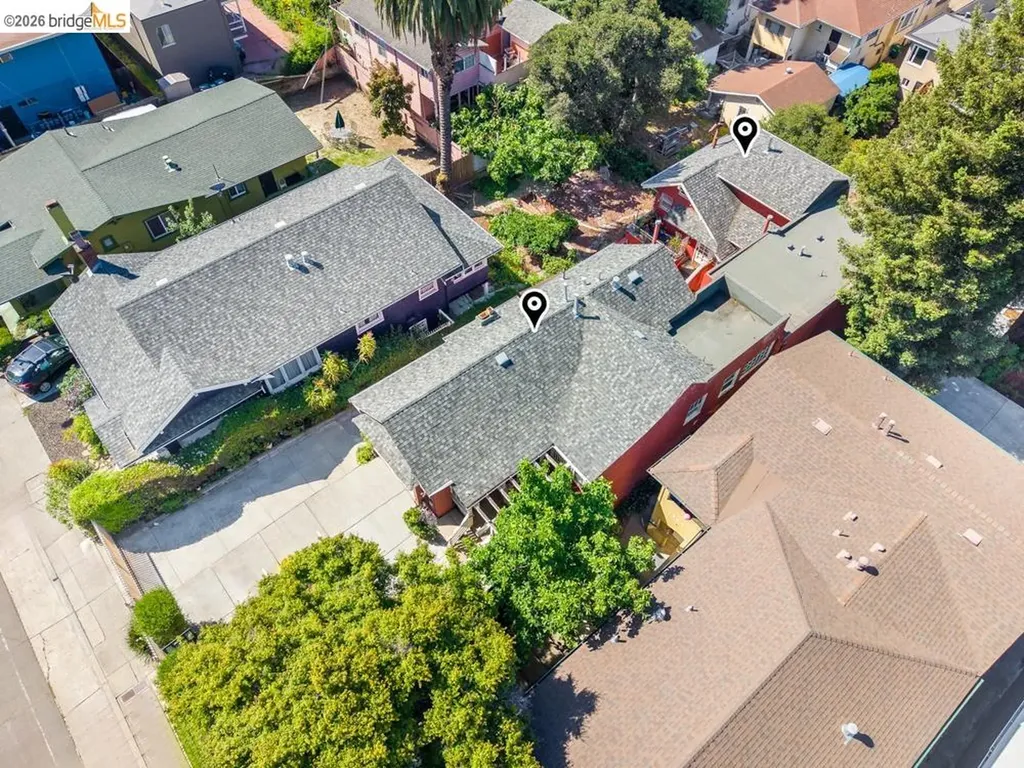 1251 Macarthur Boulevard Oakland CA 94610