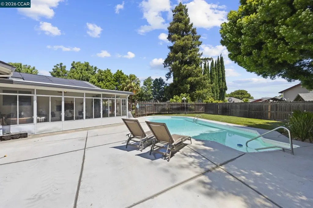 140 Wayne Court Vacaville CA 95687