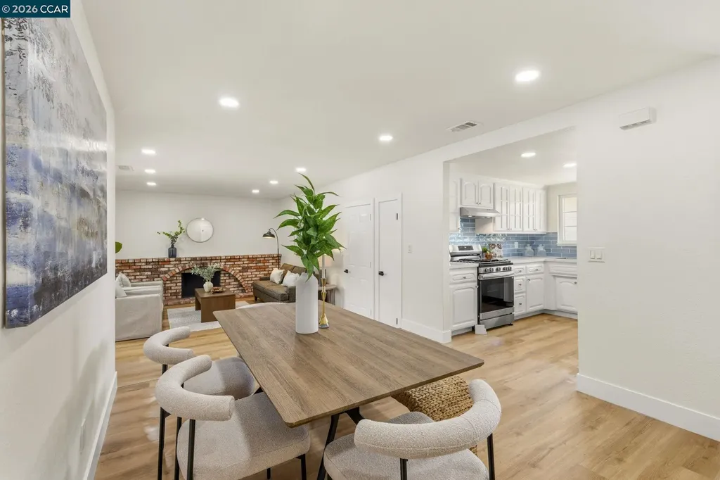 140 Wayne Court Vacaville CA 95687