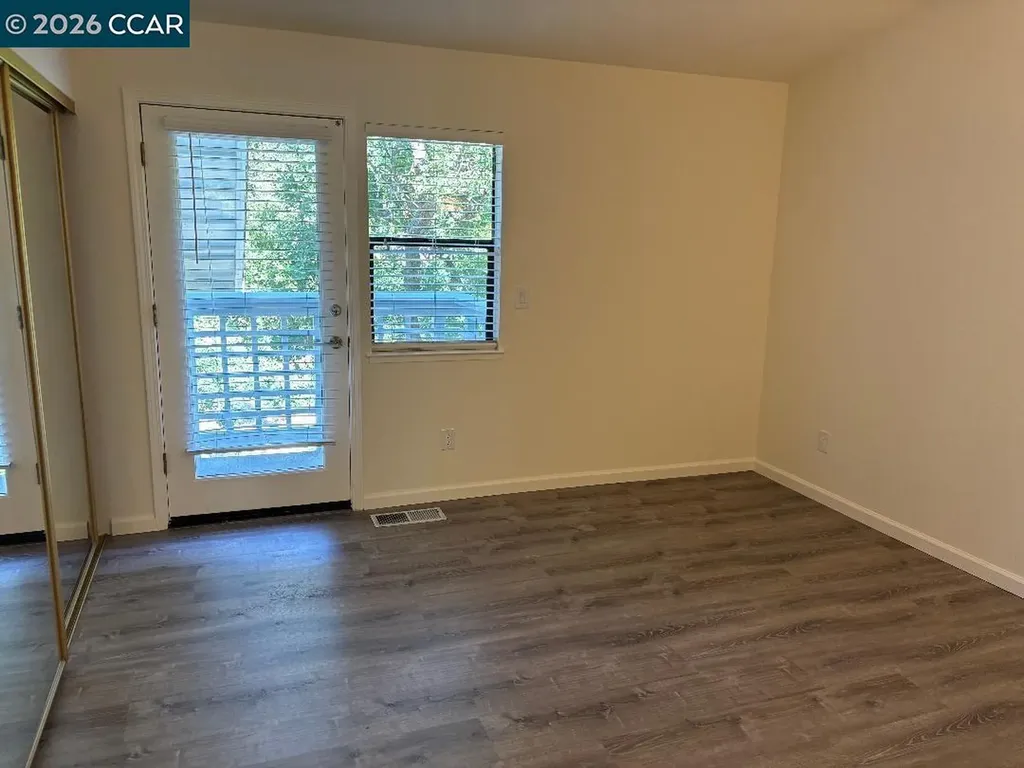 2590 Oak Road Walnut Creek CA 94597