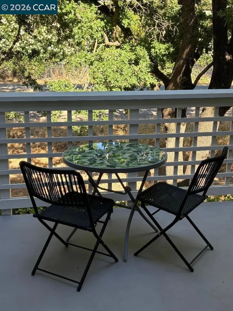 2590 Oak Road Walnut Creek CA 94597