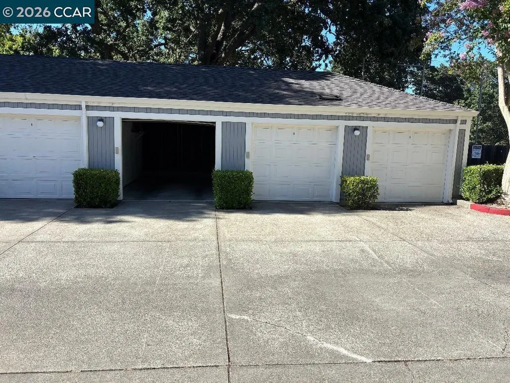 2590 Oak Road Walnut Creek CA 94597
