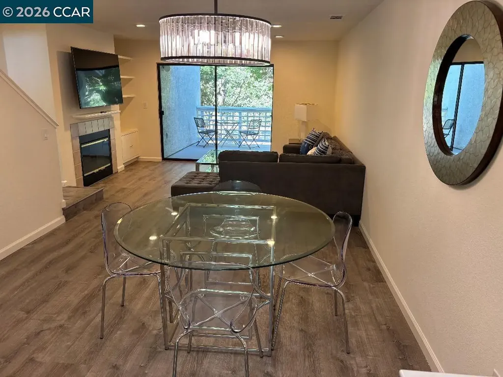 2590 Oak Road Walnut Creek CA 94597
