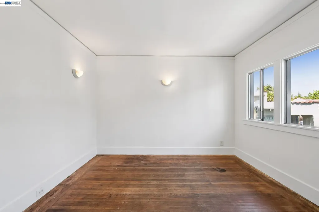 5775 Adeline Street Oakland CA 94608