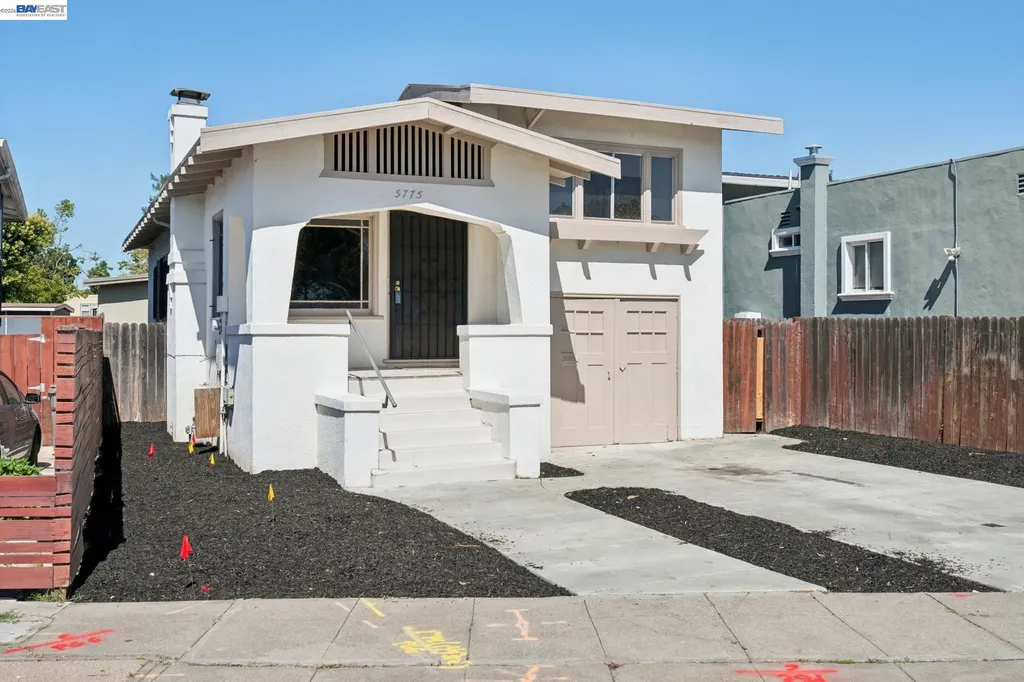 5775 Adeline Street Oakland CA 94608