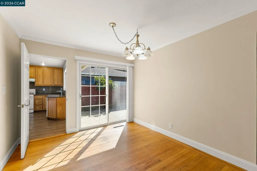 31561 Hugh Way Hayward CA 94544