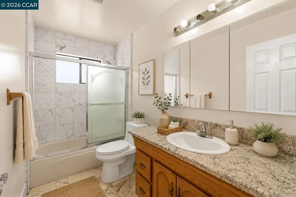 31561 Hugh Way Hayward CA 94544