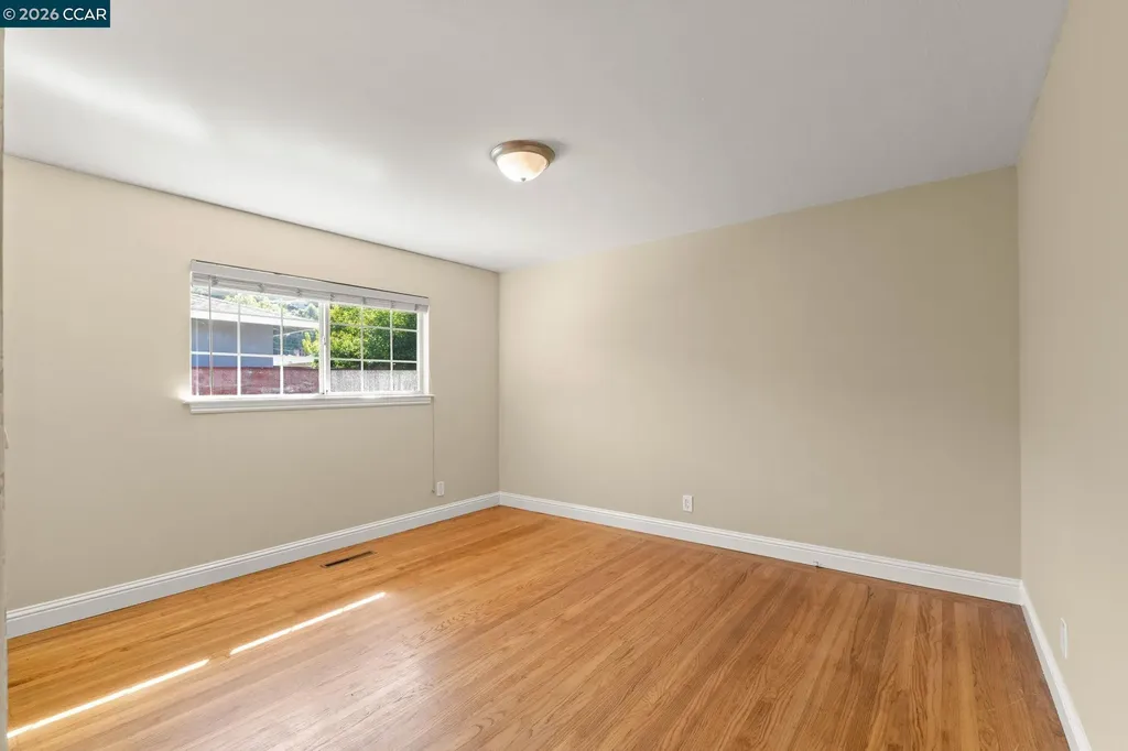 31561 Hugh Way Hayward CA 94544