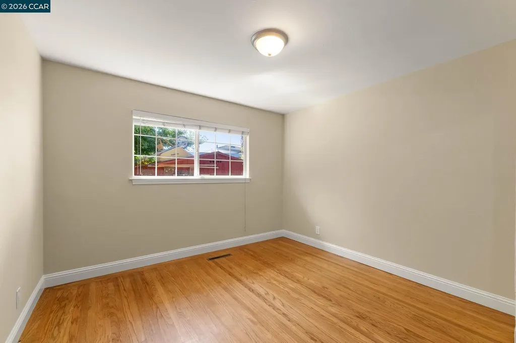 31561 Hugh Way Hayward CA 94544