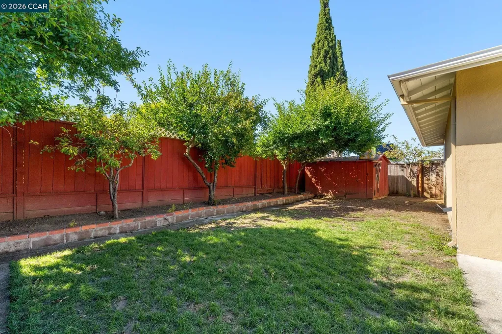 31561 Hugh Way Hayward CA 94544