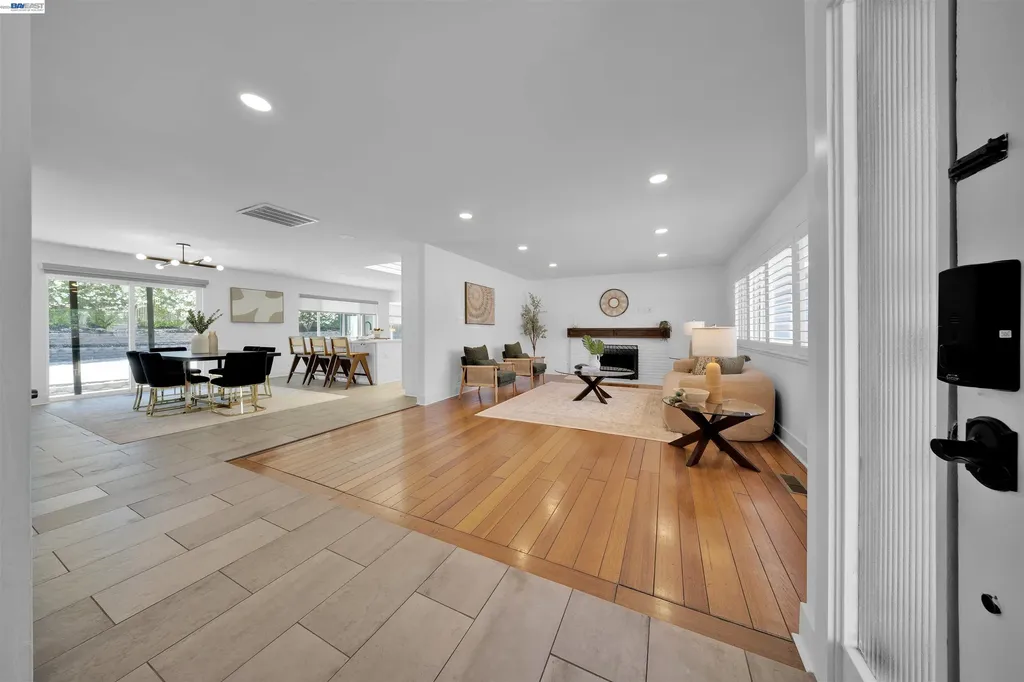 781 Angela Street Pleasanton CA 94566