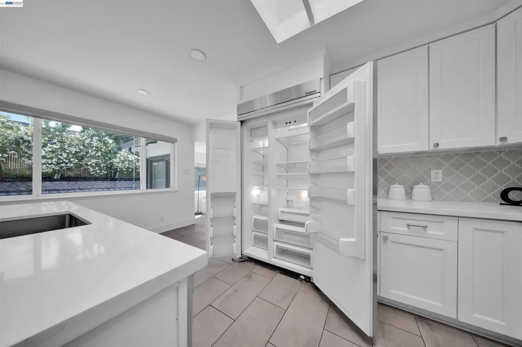 781 Angela Street Pleasanton CA 94566
