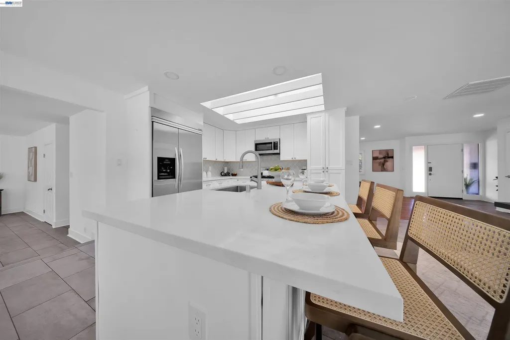 781 Angela Street Pleasanton CA 94566