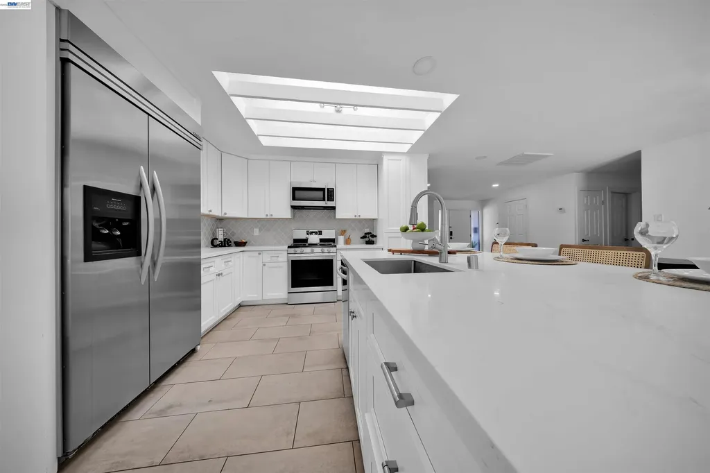 781 Angela Street Pleasanton CA 94566