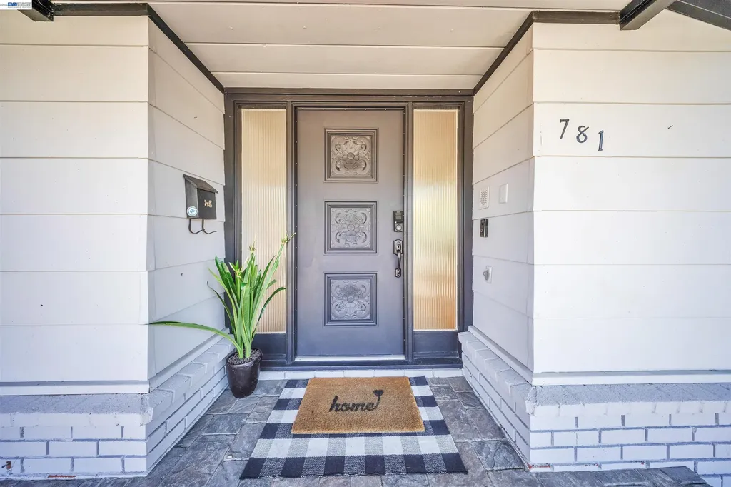 781 Angela Street Pleasanton CA 94566