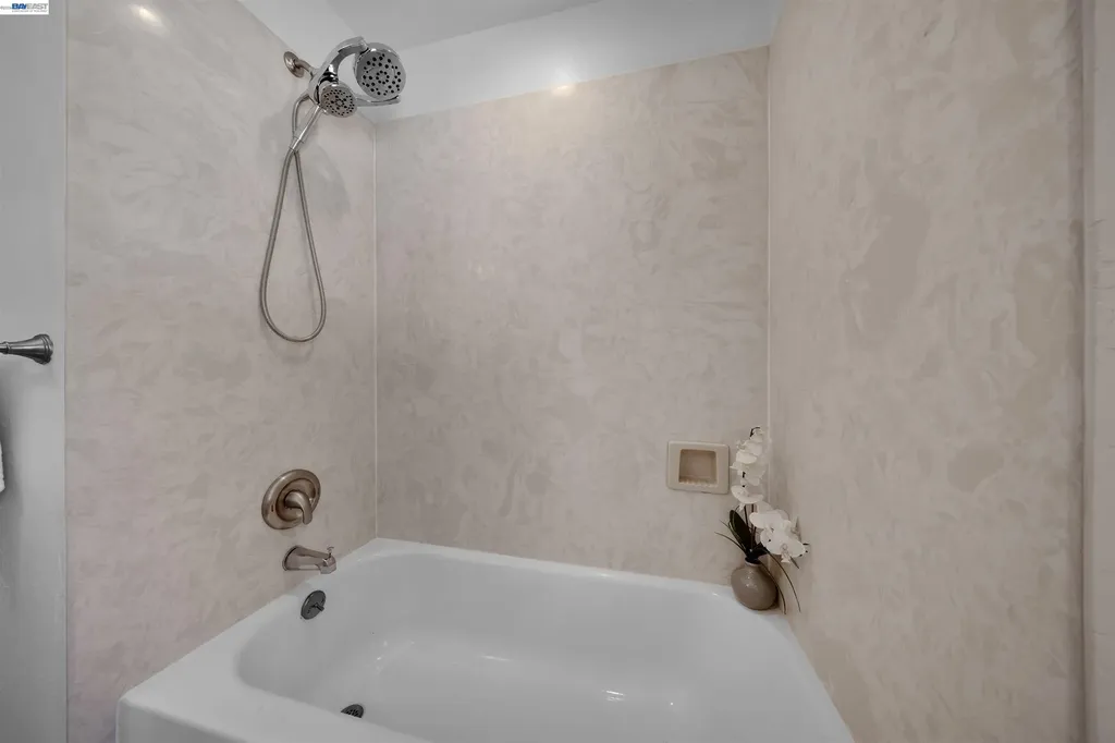 781 Angela Street Pleasanton CA 94566