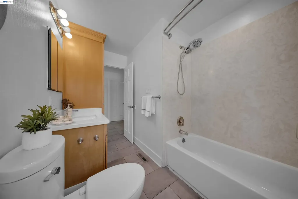 781 Angela Street Pleasanton CA 94566