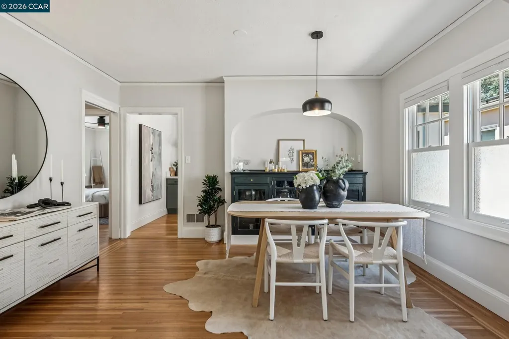 1917 Tiffin Road Oakland CA 94602