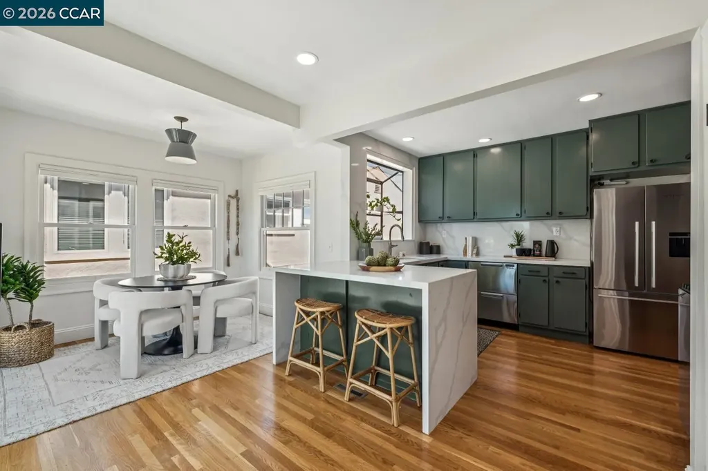 1917 Tiffin Road Oakland CA 94602