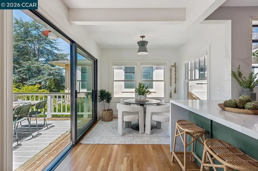 1917 Tiffin Road Oakland CA 94602