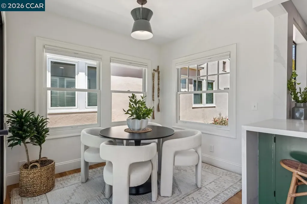 1917 Tiffin Road Oakland CA 94602