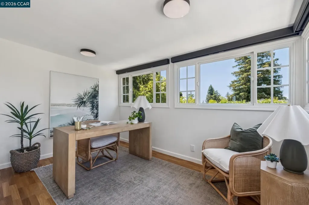 1917 Tiffin Road Oakland CA 94602