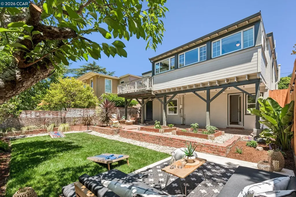 1917 Tiffin Road Oakland CA 94602