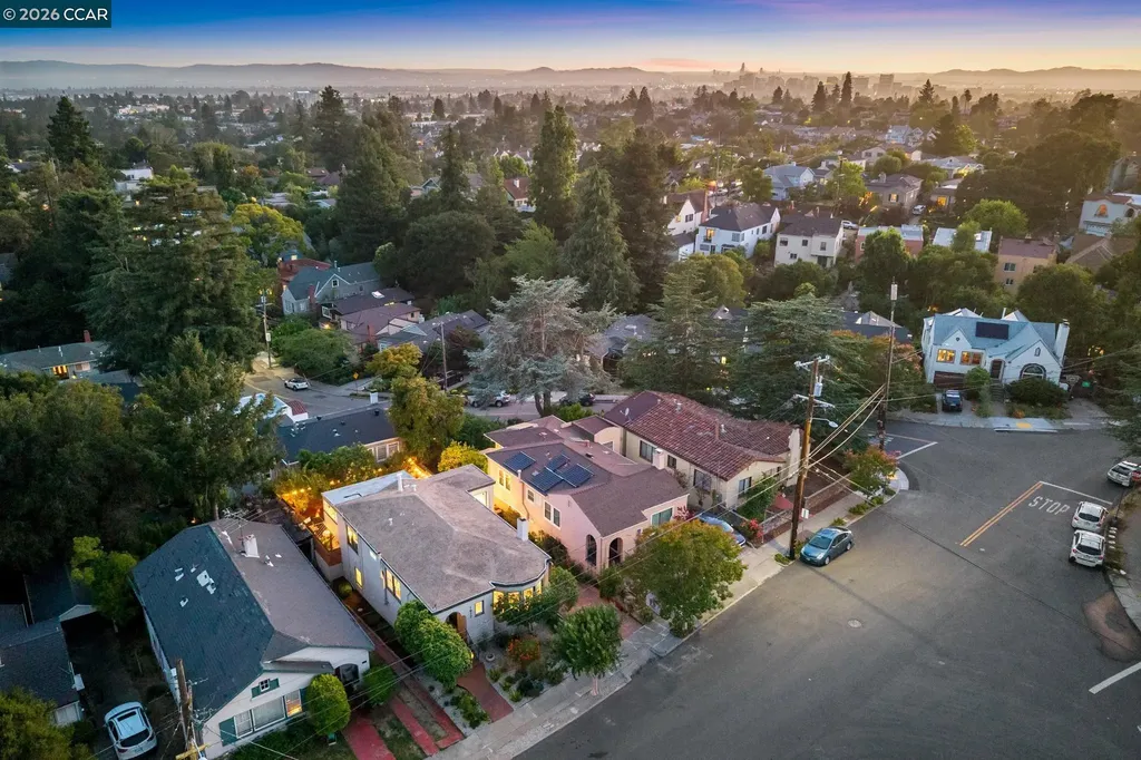 1917 Tiffin Road Oakland CA 94602