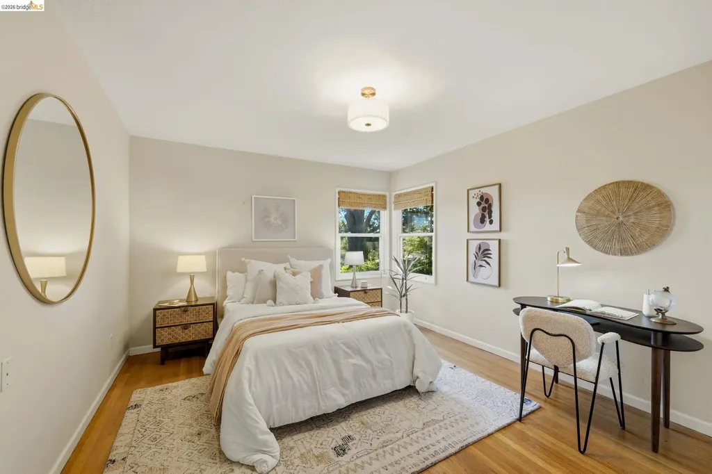 7307 Sunkist Drive Oakland CA 94605