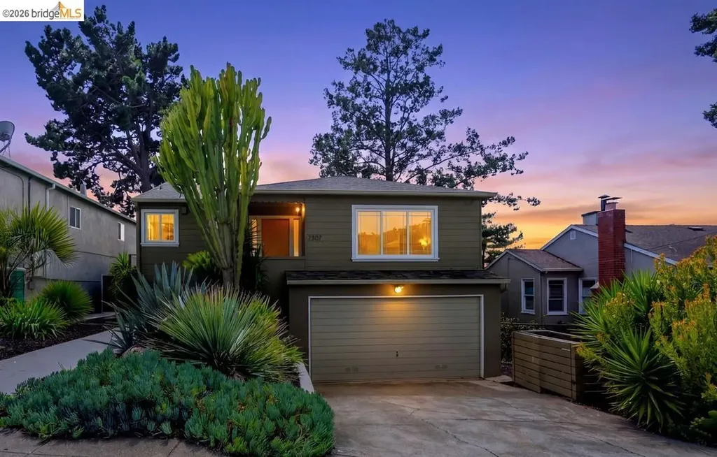 7307 Sunkist Drive Oakland CA 94605