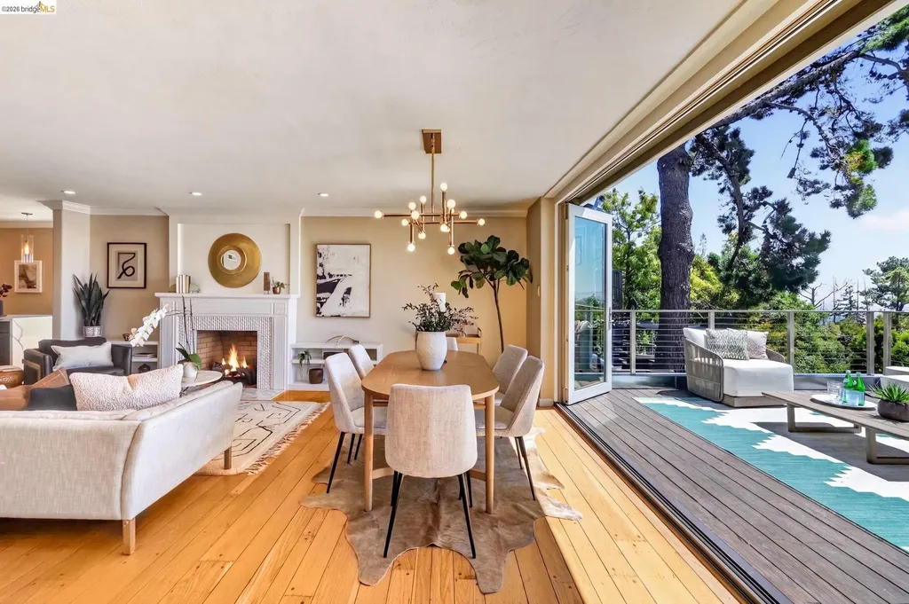 7307 Sunkist Drive Oakland CA 94605