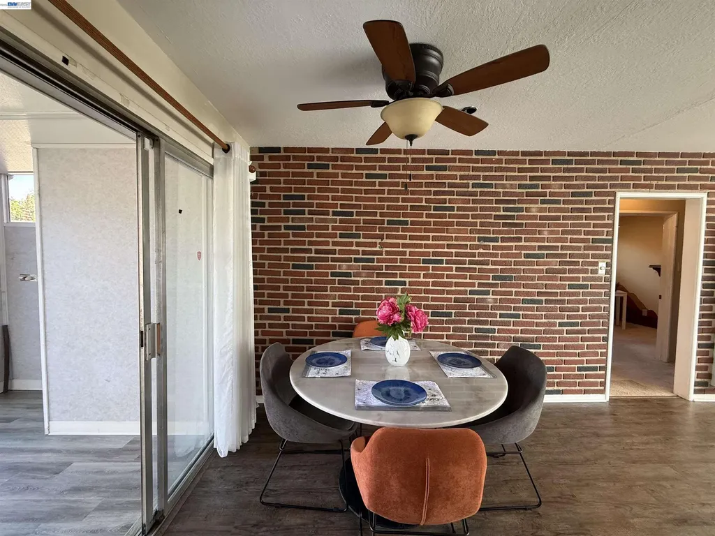 1362 Esser Avenue San Leandro CA 94579