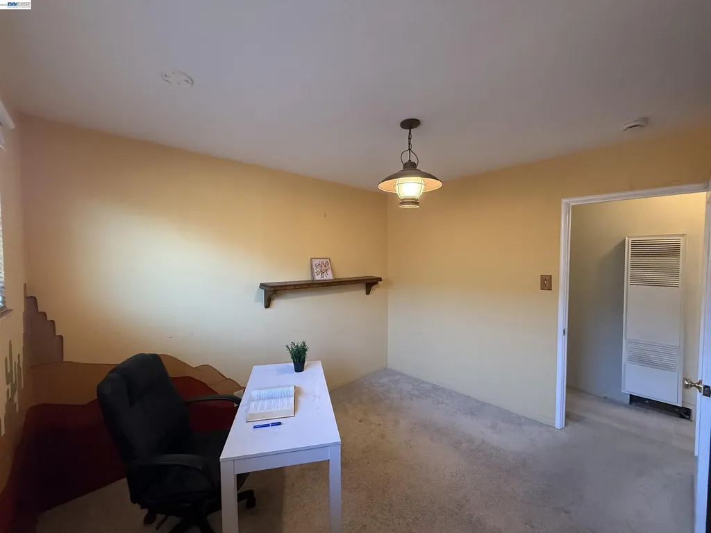 1362 Esser Avenue San Leandro CA 94579