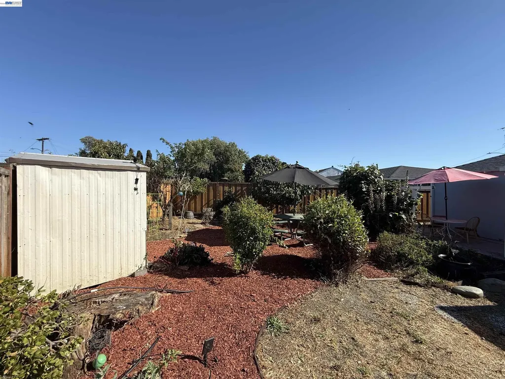 1362 Esser Avenue San Leandro CA 94579