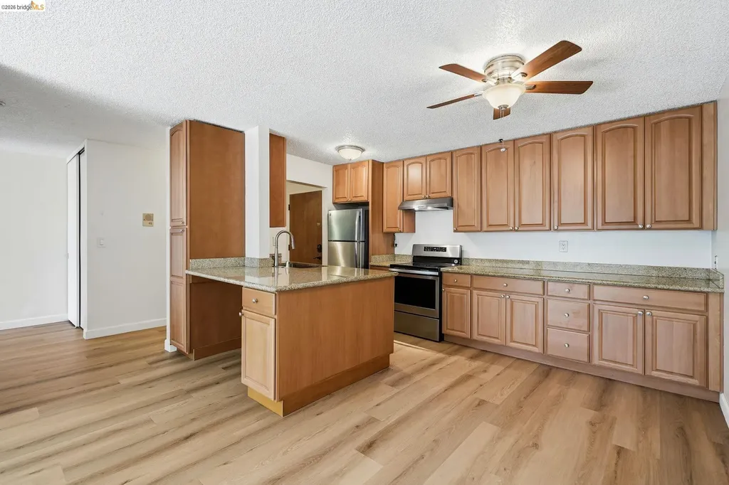 955 Shorepoint Court Alameda CA 94501