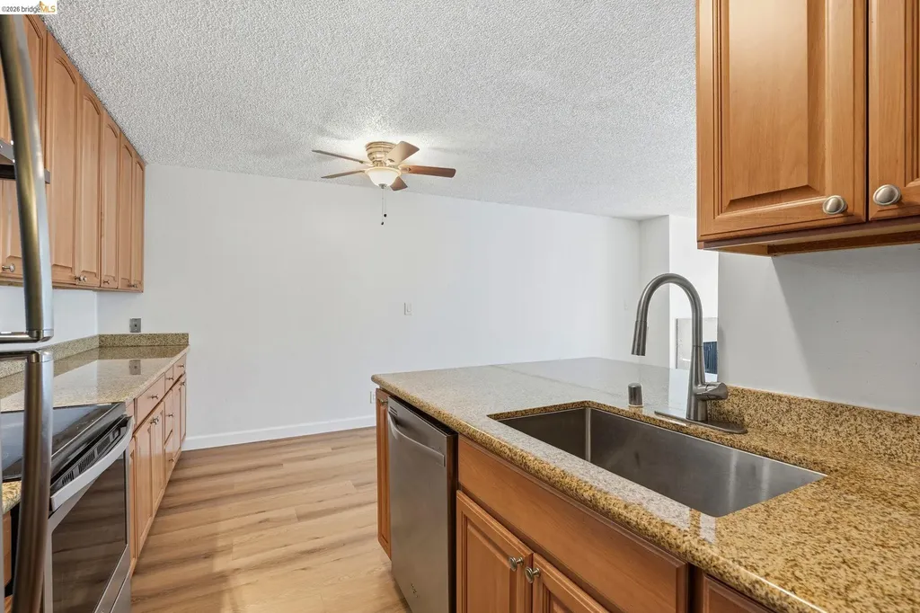 955 Shorepoint Court Alameda CA 94501