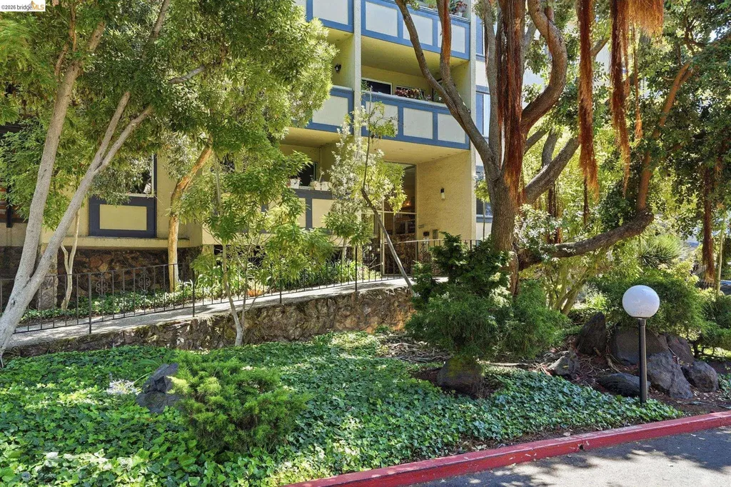 955 Shorepoint Court Alameda CA 94501