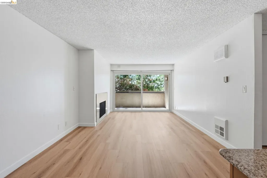 955 Shorepoint Court Alameda CA 94501
