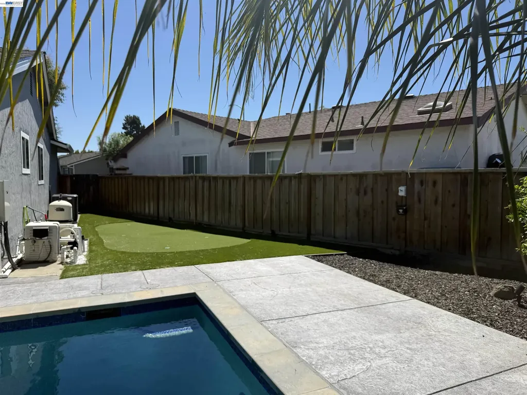 35539 Dee Place Fremont CA 94536