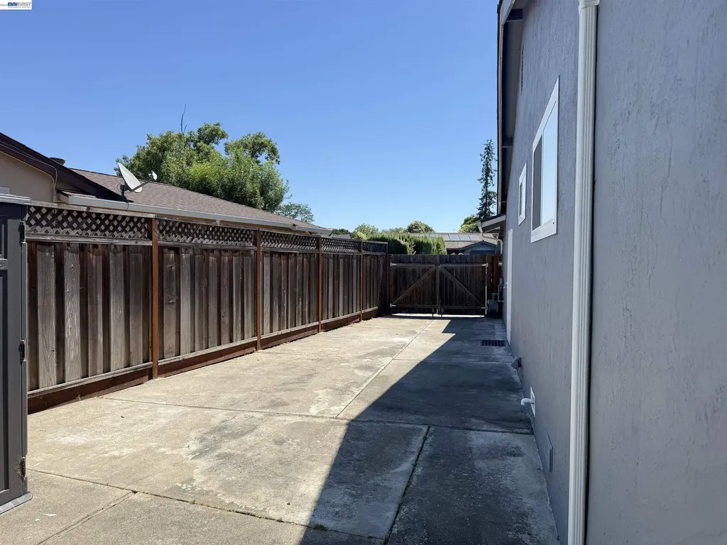 35539 Dee Place Fremont CA 94536