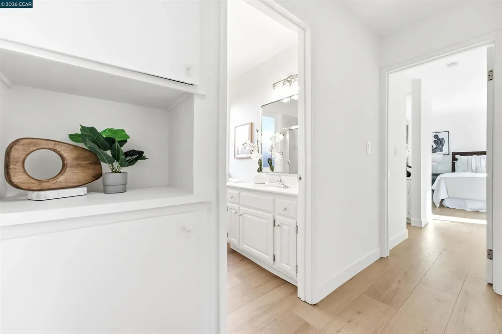 35135 Charmwood Court Newark CA 94560