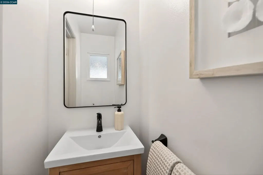 218 Overhill Road Orinda CA 94563